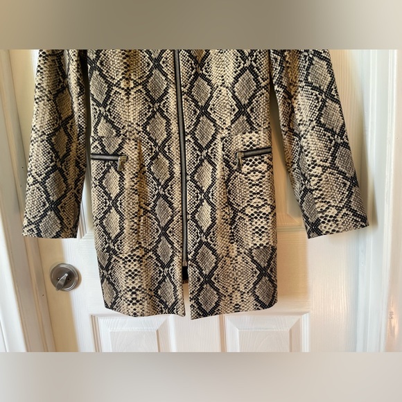 Zara Snake Print Blazer Frontal Zipper Size XS - Picture 9 of 10